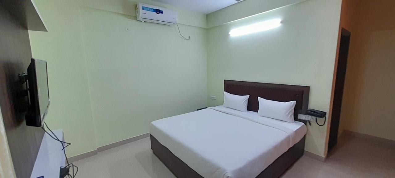 Redkey Inn Airport העיר בנגלור מראה חיצוני תמונה