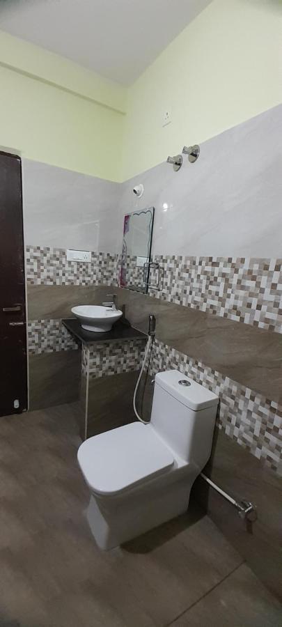Redkey Inn Airport העיר בנגלור מראה חיצוני תמונה